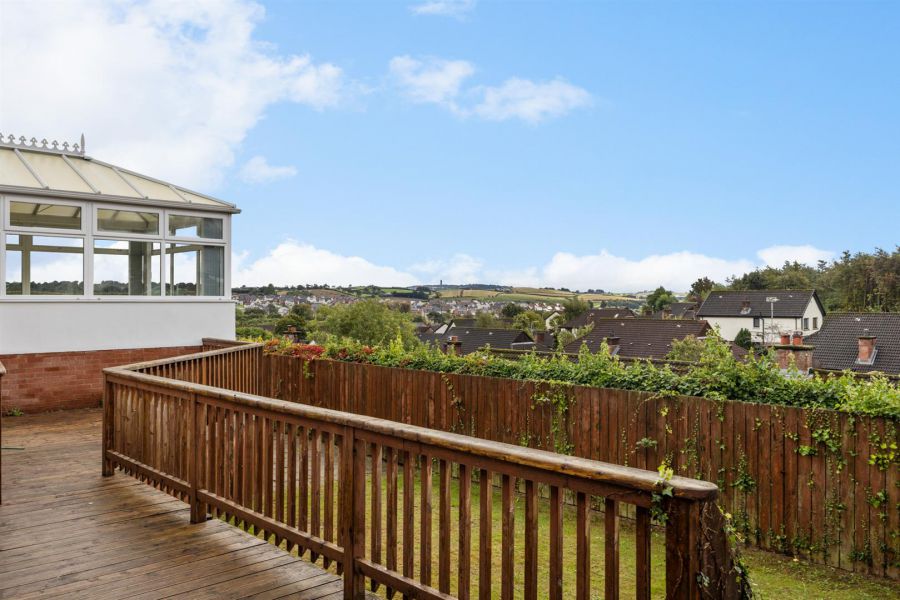 18 Ferndene Road