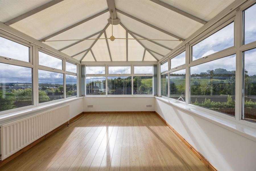 18 Ferndene Road
