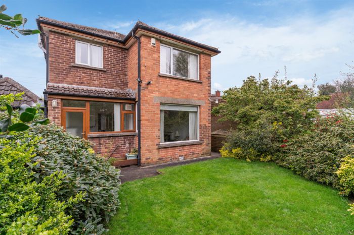 67 Kingsdale Park