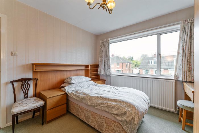 67 Kingsdale Park