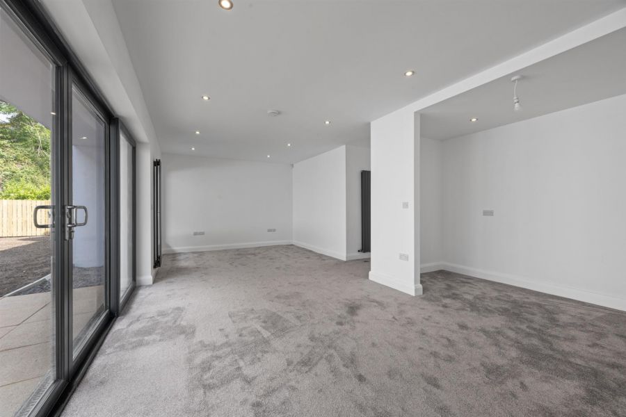 Quarry Manor 9 Middle Braniel Road