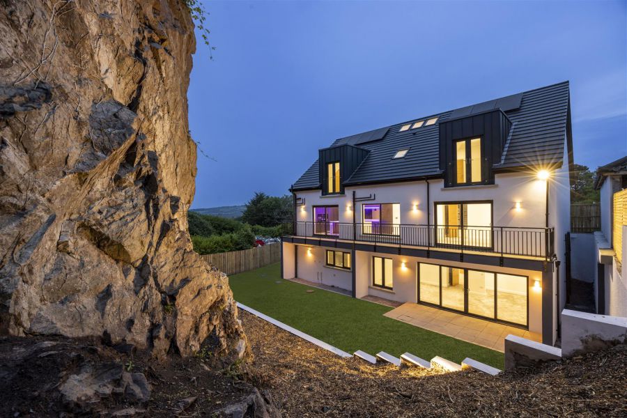 Quarry Manor 9 Middle Braniel Road