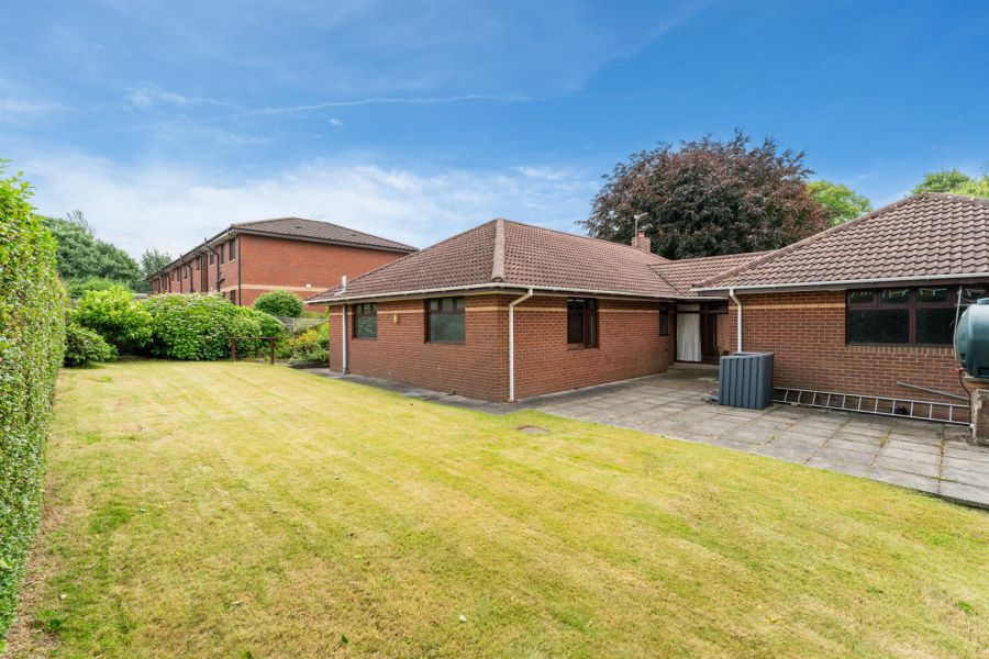 156 Gilnahirk Road