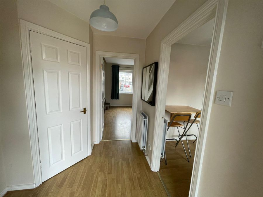 5 Downshire Mews