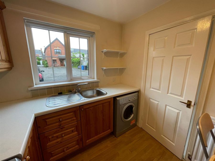5 Downshire Mews
