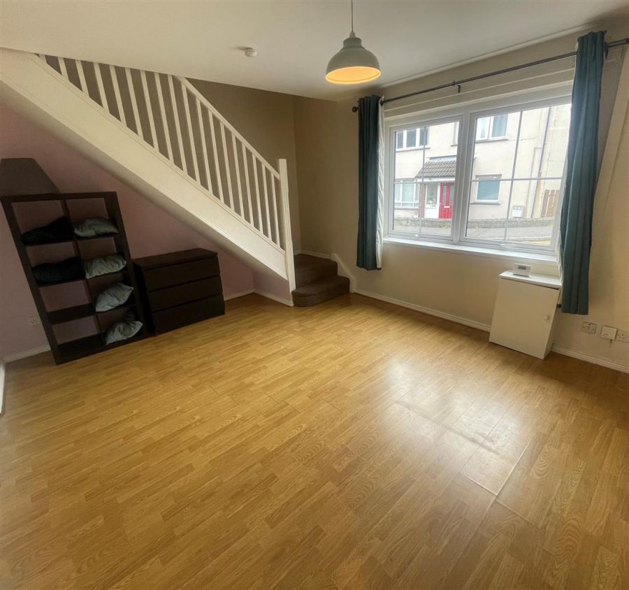 5 Downshire Mews