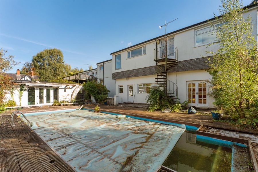 138 Bangor Road