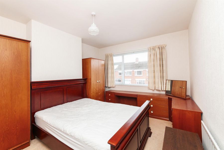 18 Clonallon Park