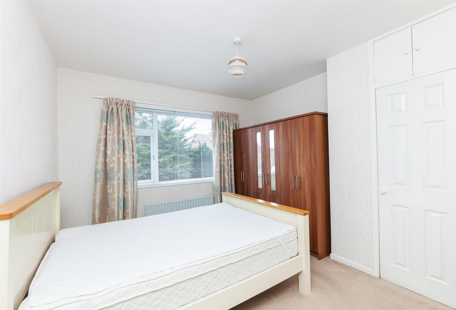 18 Clonallon Park