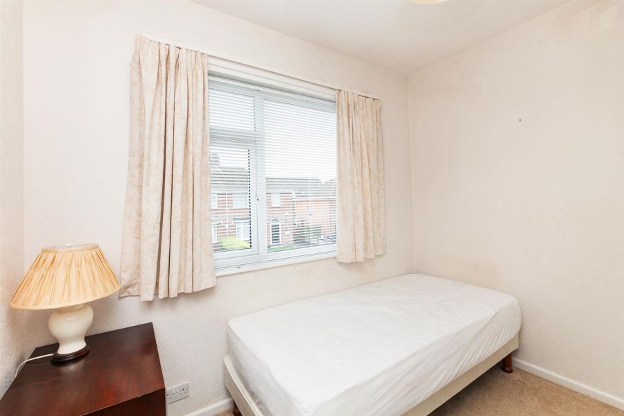18 Clonallon Park