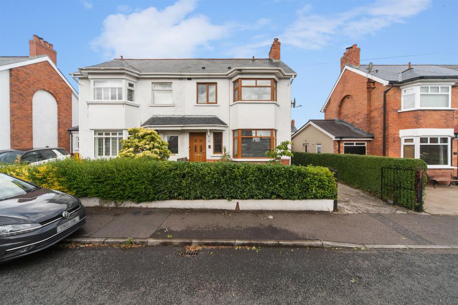 8 Holland Gardens