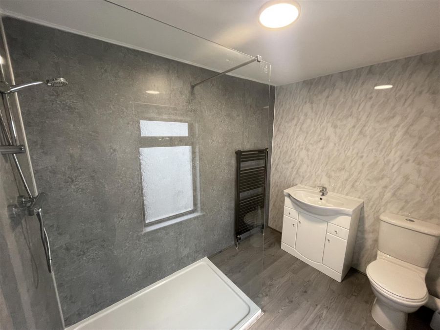 9 Ravenscroft Street