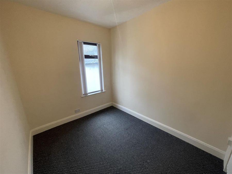 9 Ravenscroft Street