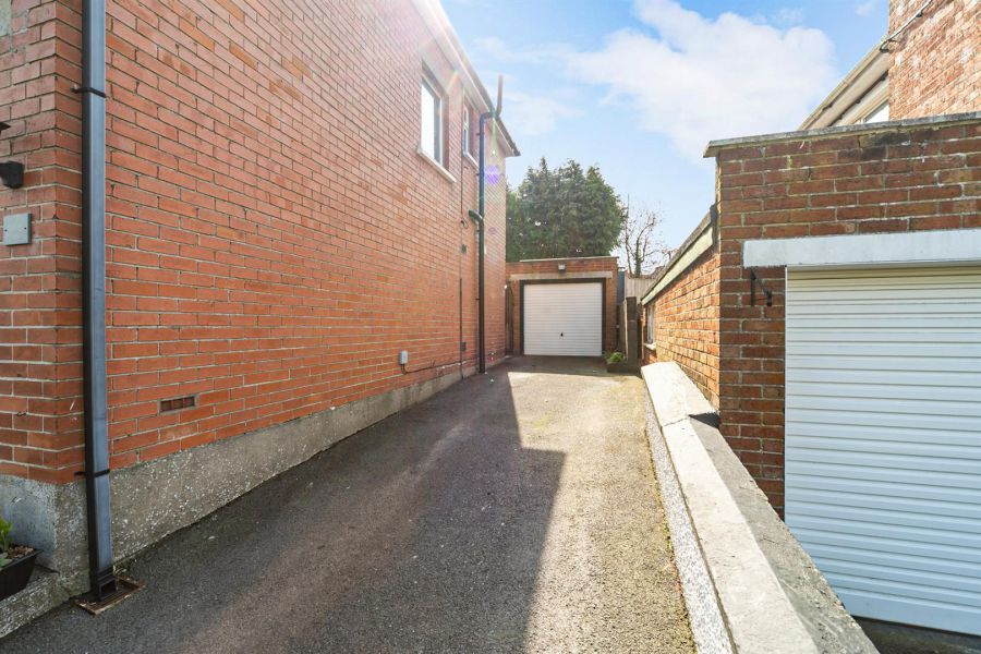 1057 Upper Newtownards Road
