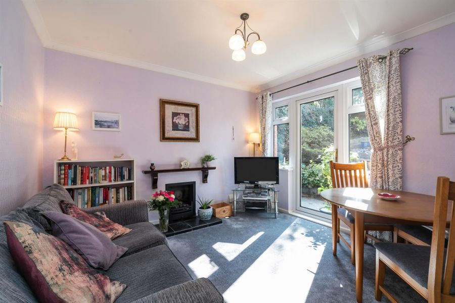 1057 Upper Newtownards Road