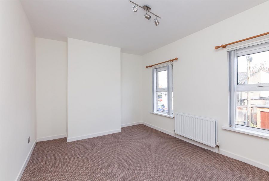 5 Belmont Avenue West