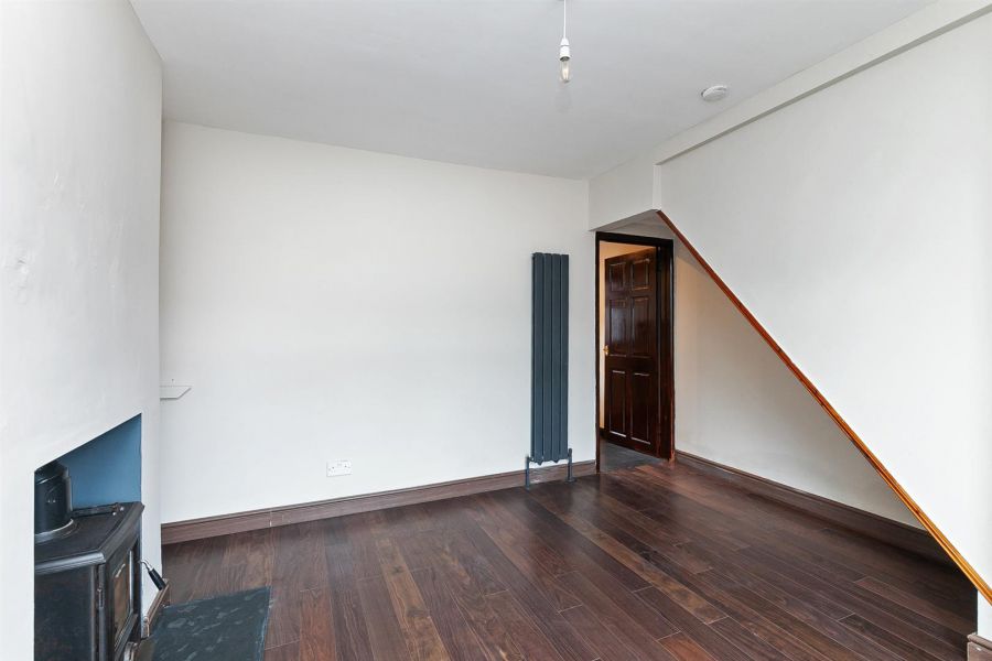 35 Parkgate Crescent