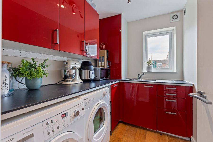 1A Cloghan Crescent