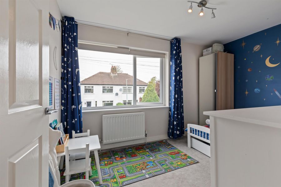 1A Cloghan Crescent