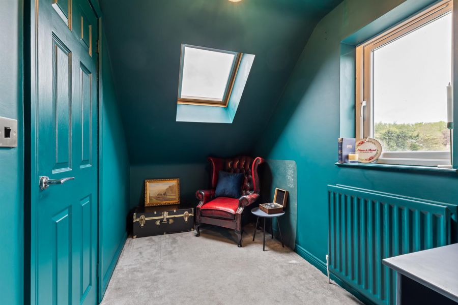 1A Cloghan Crescent
