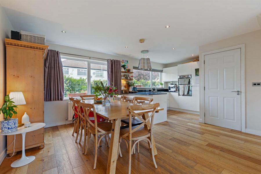 1A Cloghan Crescent