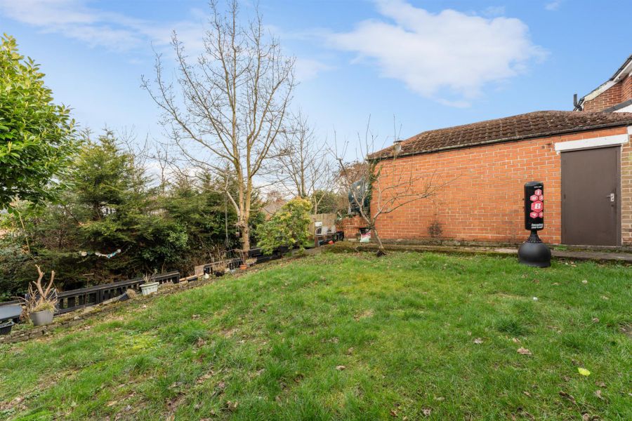 14 Richhill Park