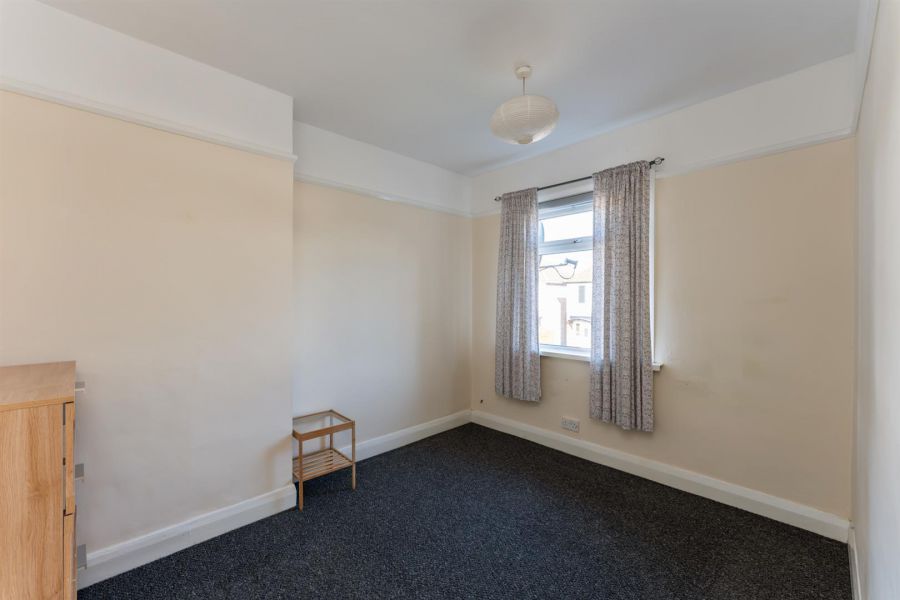 6 Summerhill Parade