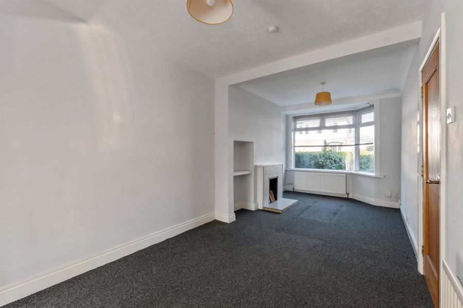 6 Summerhill Parade
