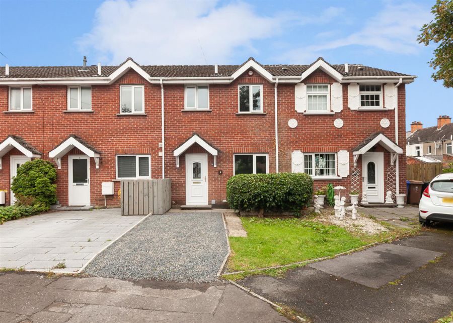 9 Inglewood Court
