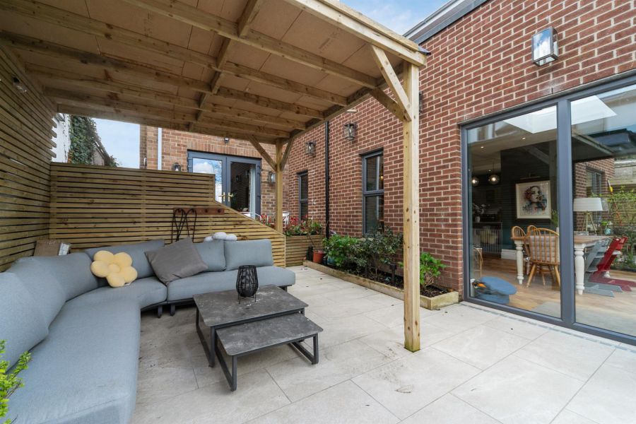 24 Wynard Park