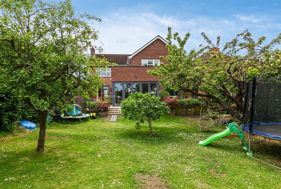 24 Wynard Park