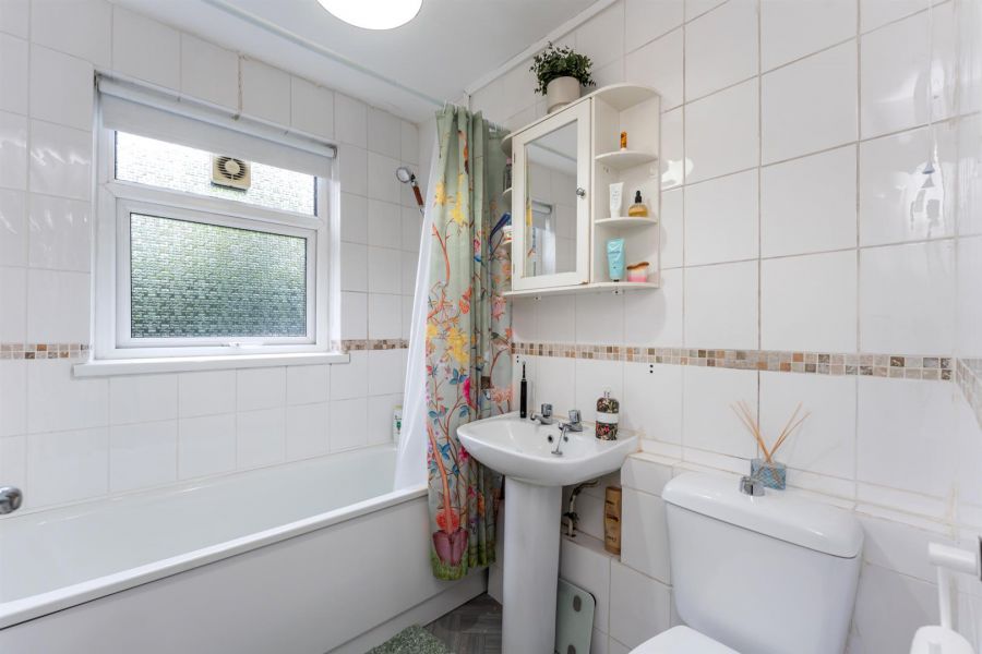 1 Wandsworth Court