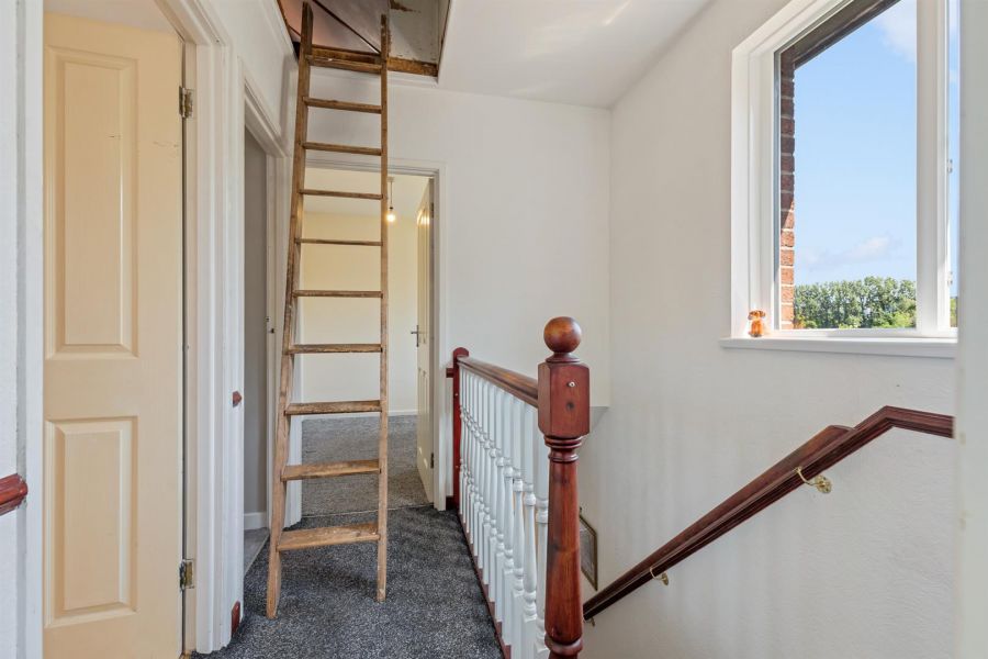 109 Dunraven Park