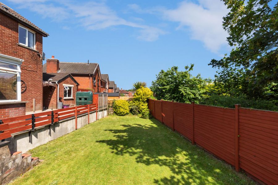109 Dunraven Park