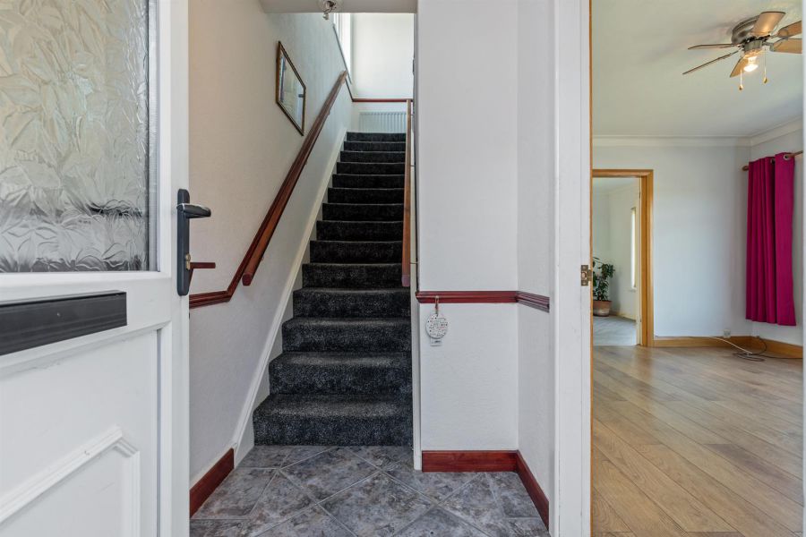 109 Dunraven Park