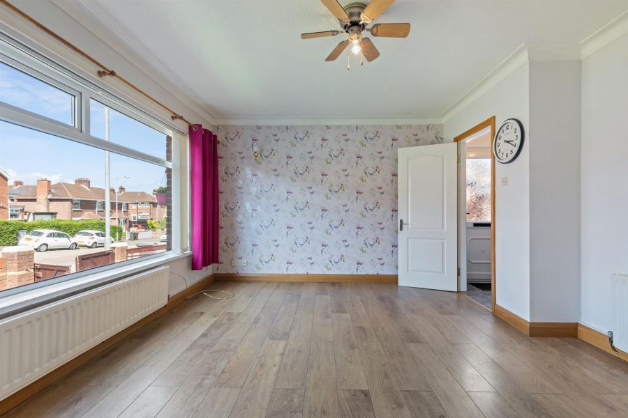 109 Dunraven Park