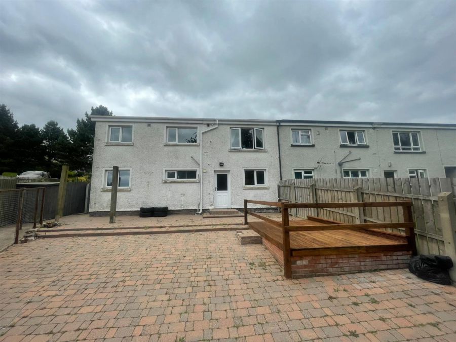 9 Lothian Avenue