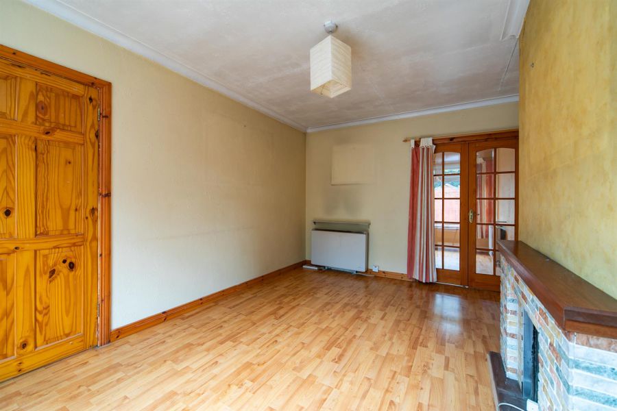32 Robbs Road
