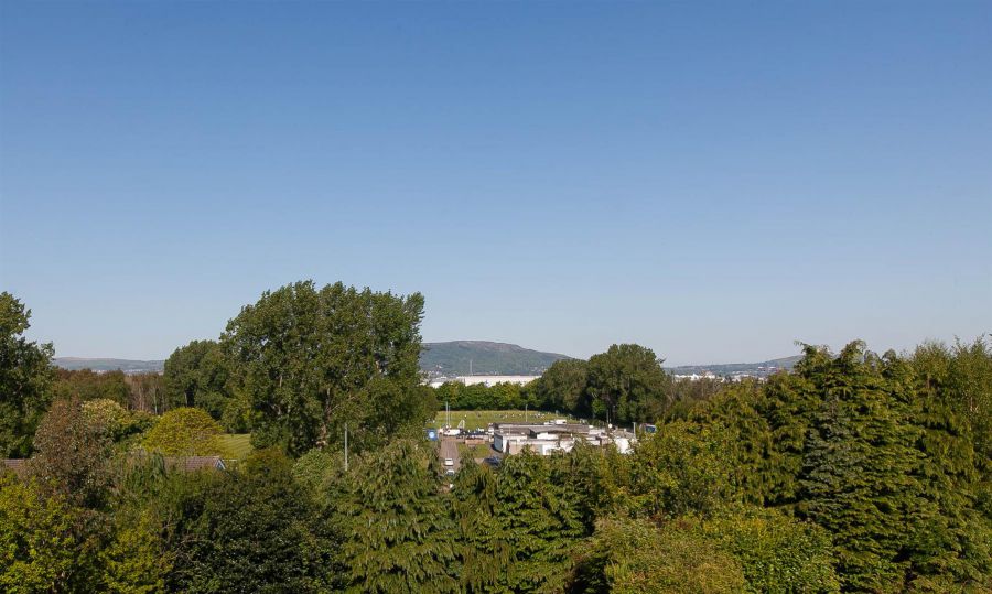 25 Marmont Crescent