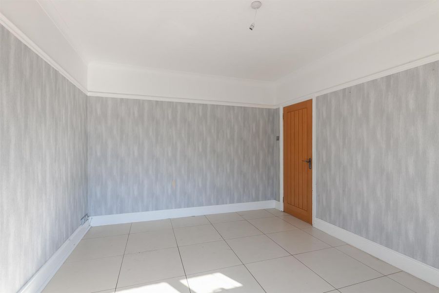 25 Marmont Crescent