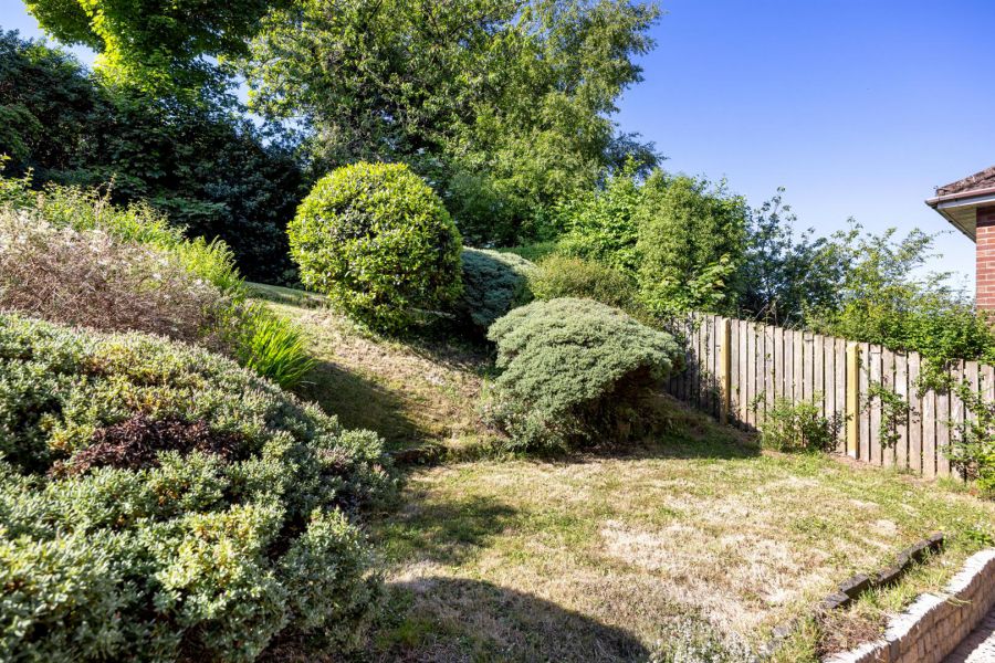 17 Gortin Park