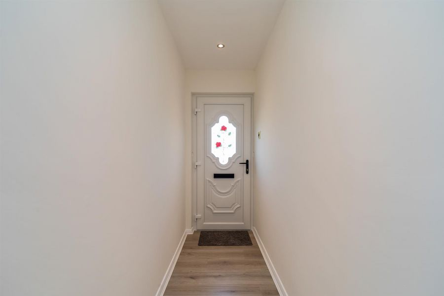 16 Lothian Avenue