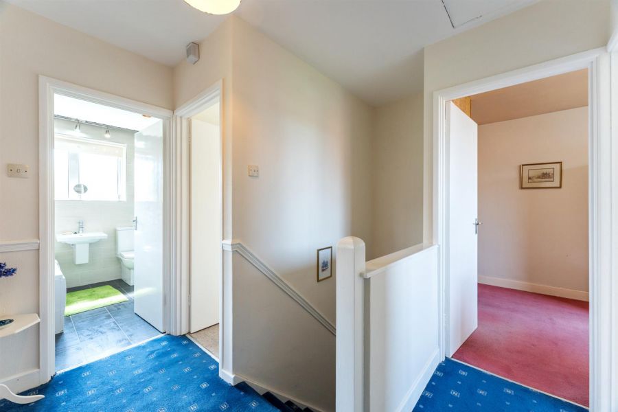 12 Kensington Gardens West