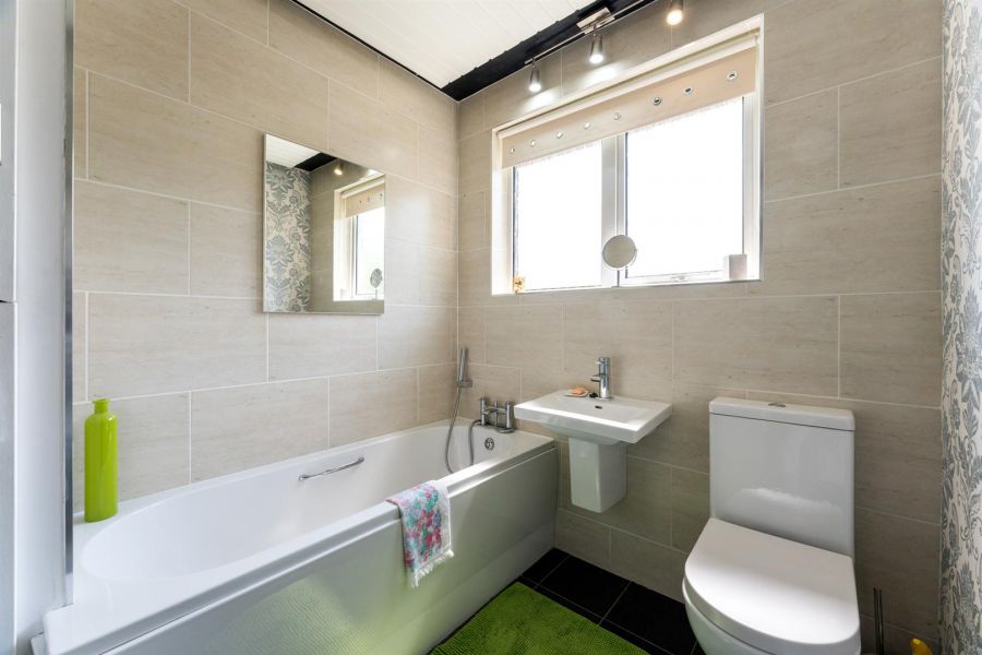 12 Kensington Gardens West