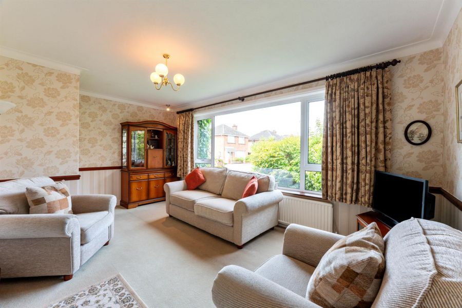 12 Kensington Gardens West