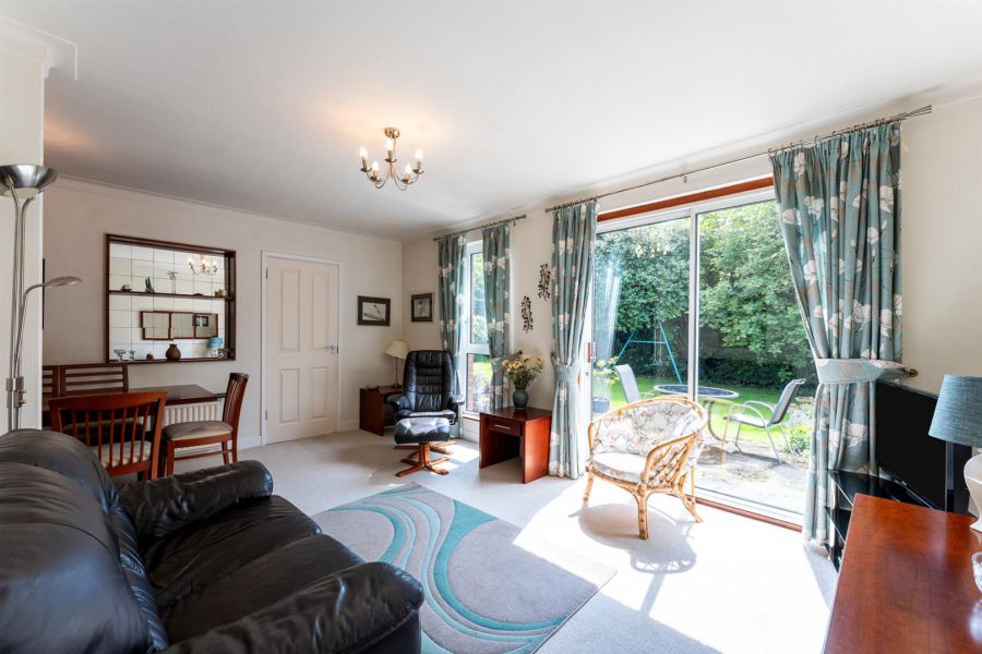 12 Kensington Gardens West