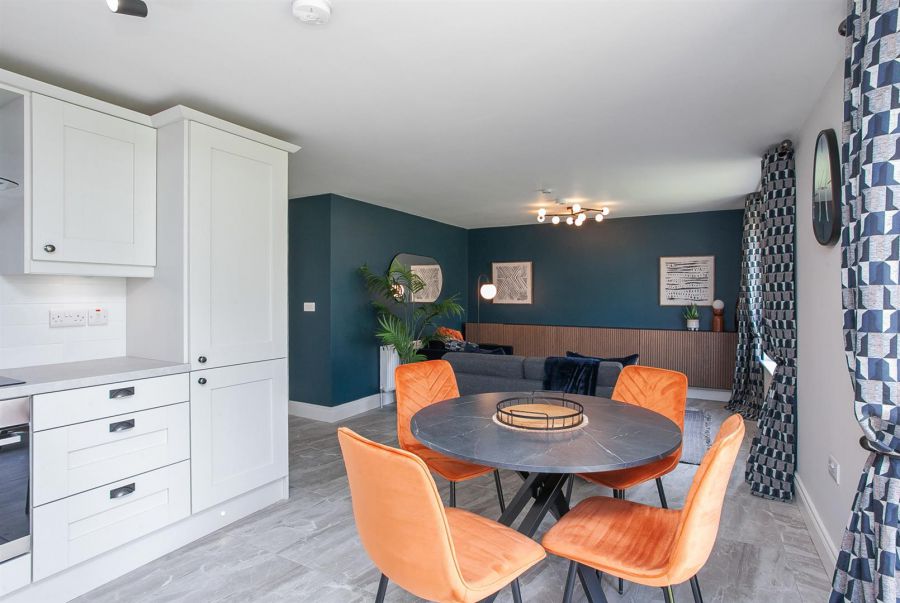 Apt 2 Ebrington Hall