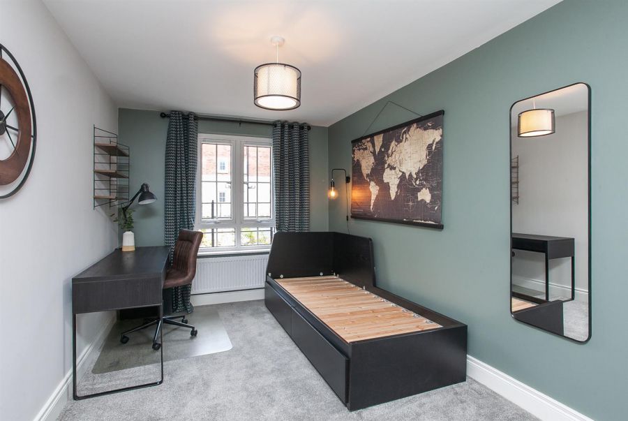 Apt 2 Ebrington Hall