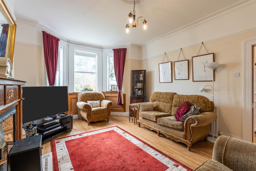 30 Ormiston Crescent