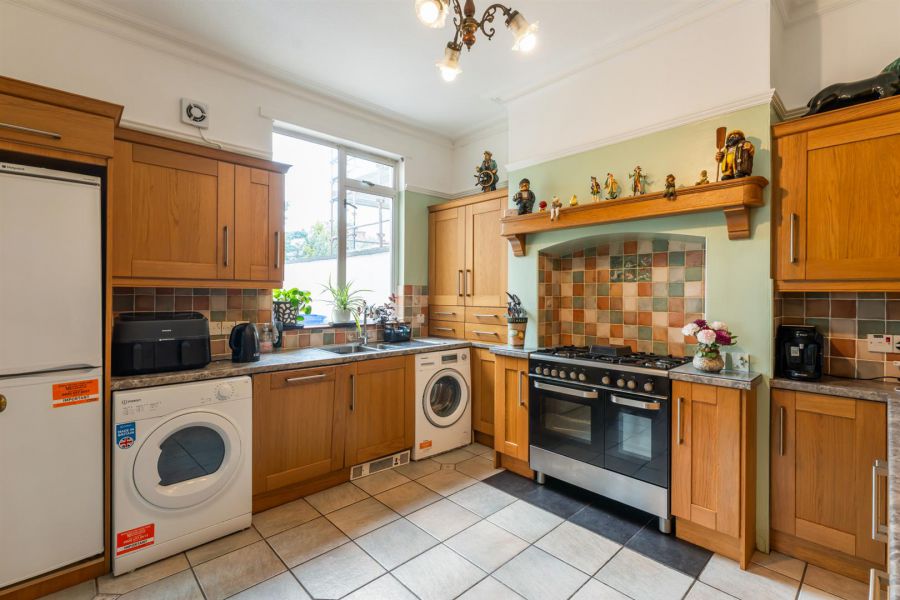 30 Ormiston Crescent